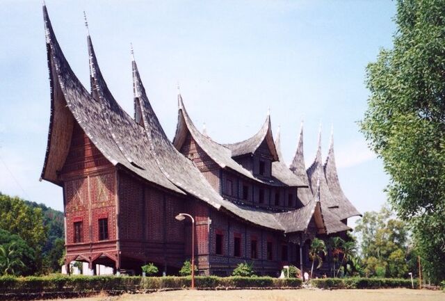 File:Pagaruyung.jpg