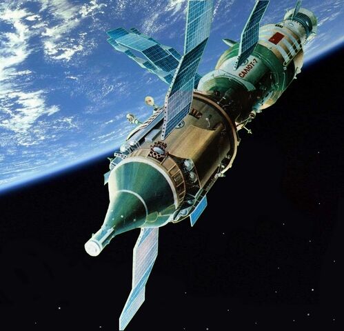 File:Salyut 7.jpg
