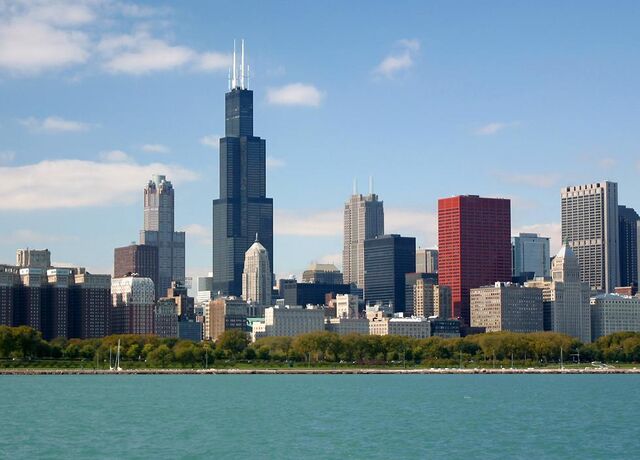 File:ChicagoSkyline1-1-.jpg