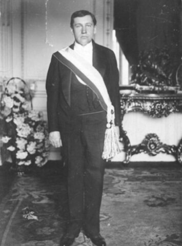 File:Arturo Alessandri-1920.jpg