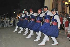 File:Greekdancers.png