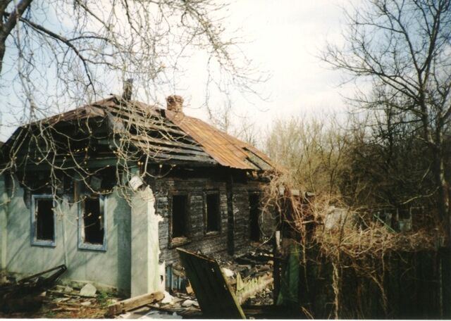 File:Abandoned-house.jpg