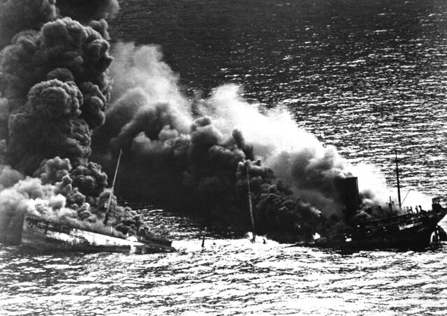 File:USS Oregon sinking.jpeg