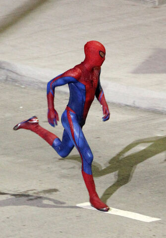 File:Spider-man-set-photos-8.jpg