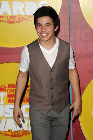 File:David+Archuleta+2011+CMT+Music+Awards+Arrivals+iNrHPBCTGkNx.jpg
