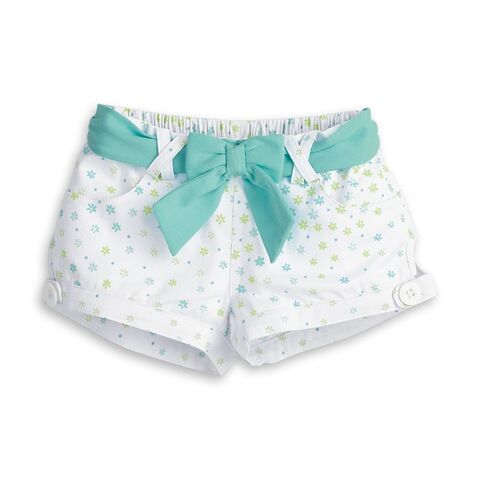 File:DaisyPetalsShorts girls.jpg