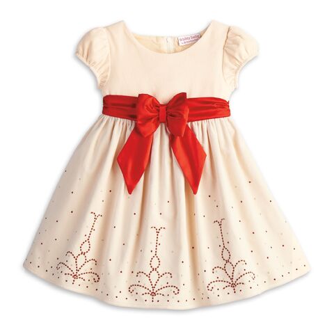 File:CreamCrimsonDress girls.jpg