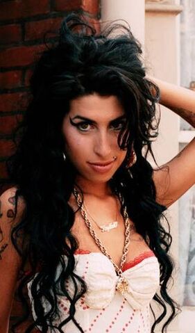 File:Amy winehouse2.jpg