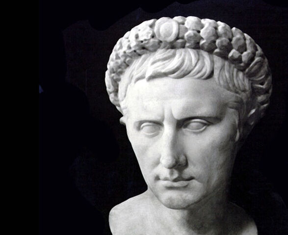 File:AugustusBust.jpg