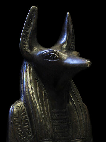 Файл:Anubis sculpture.jpg