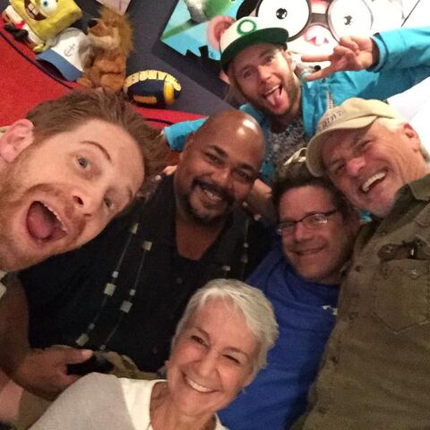 File:Rob Paulsen with Kevin Michael Richardson, Andrea Romano, Seth Green, Greg Cipes, & Sean Astin.jpg