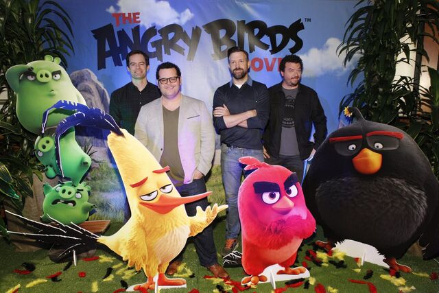 File:ABMOVIE PREVIEW EVENT CAST.jpg