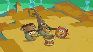 Angry-Birds-Ham-O-Ween-Trailer .jpg