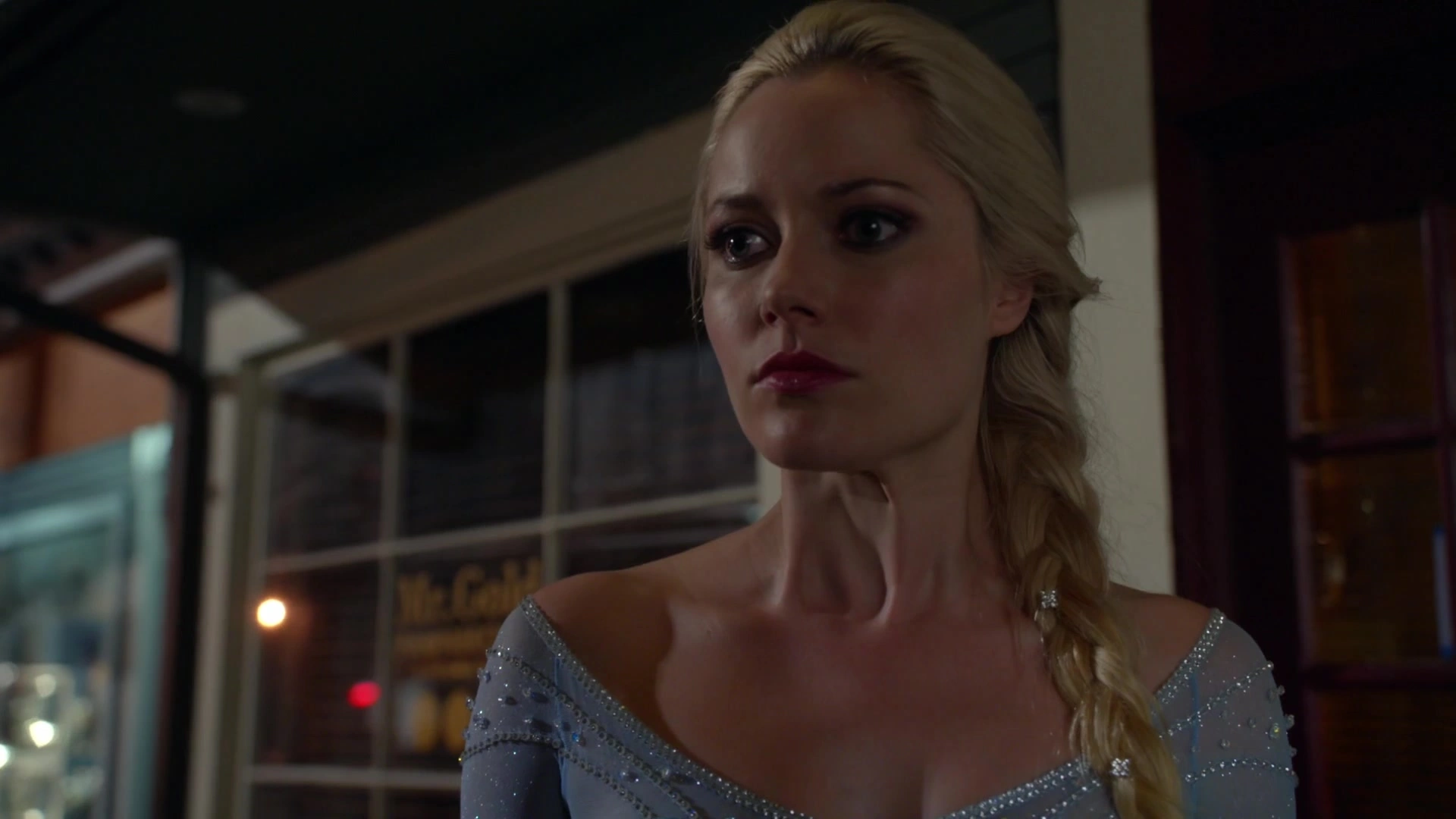 Queen Elsa (Once Upon a Time) | Antagonists Wiki | FANDOM ...