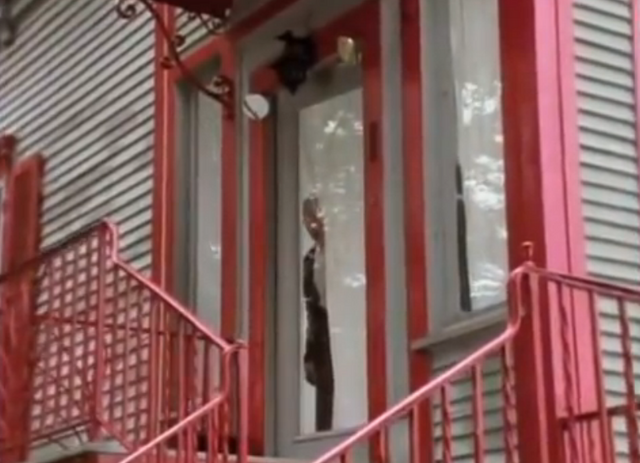 File:Petersayingfinalgoodbye.png