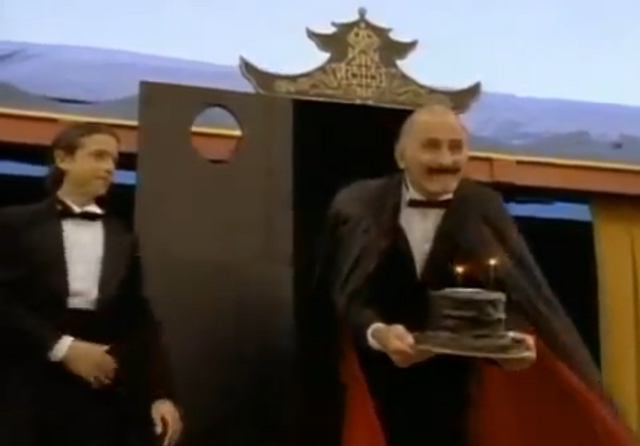 File:7Magicianillusiontrickover.png