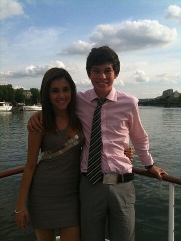 File:Graham&&Ariana.jpg