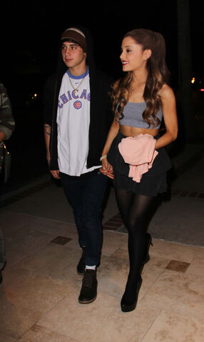 File:Ariana-grande-jai-brooks-12.jpeg