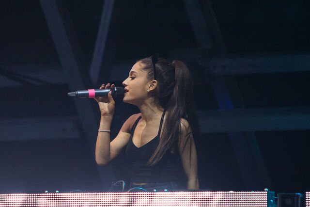 File:Ultra-music-fest-march-29-2015.jpg