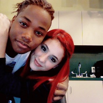 File:Leonthomasandariana.jpg