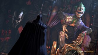 Joker statue