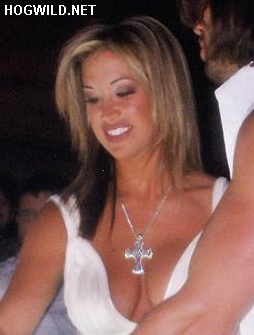 File:Michelle.damon.jpg