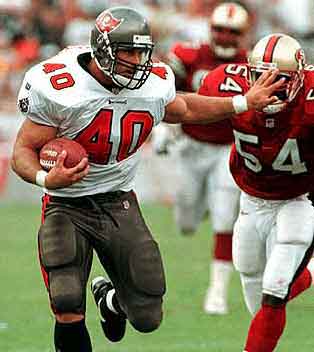 File:Alstott.jpg