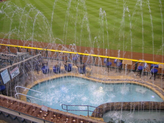 File:Chase Field-1195661010-26.jpg