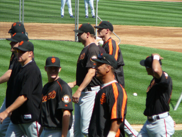 File:Moises Alou-1194915546-405.jpg