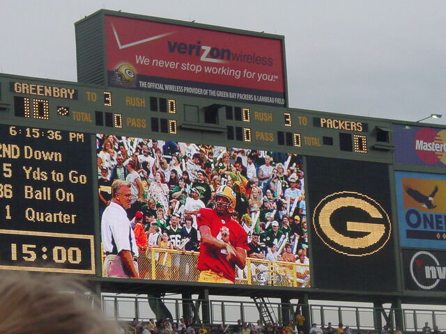 File:Brett Favre-1197674747-463.jpg