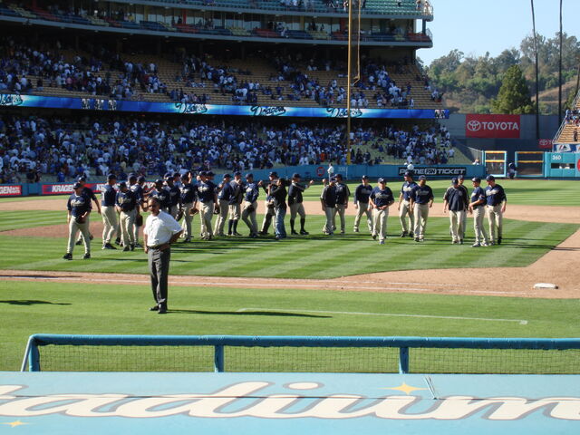 File:Dodger Stadium-1195663758-242.jpg