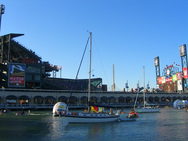 File:AT&T Park-1195657308-956.jpg