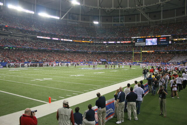 File:Georgia Dome-1195775221-287.jpg