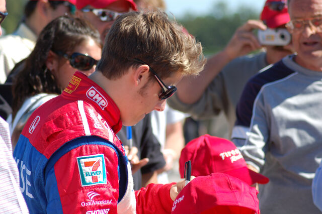 File:Marco Andretti-1197692200-149.jpg