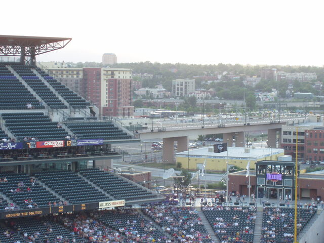 File:Coors Field-1195663134-253.jpg