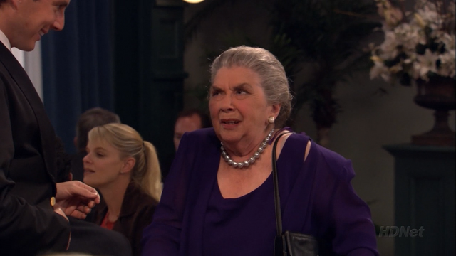 File:3x09 S.O.B.s (45).png