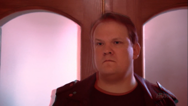 File:3x09 S.O.B.s (54).png