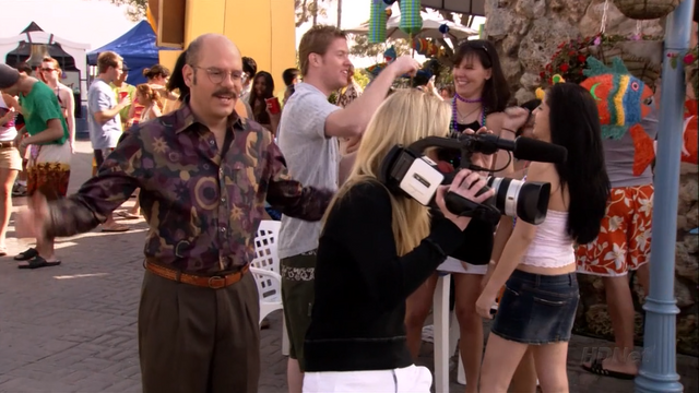 File:2x17 Spring Breakout (63).png