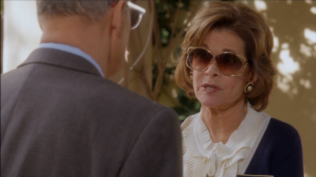 File:4x10 Queen B. (41).png
