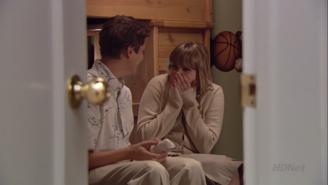 File:2x09 Burning Love (65).png