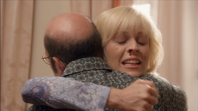File:4x09 Smashed (72).png