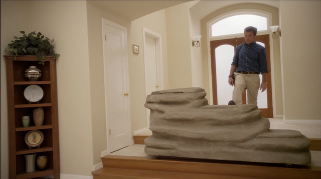 File:4x07 Colony Collapse (058).png