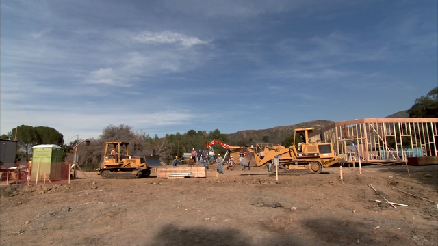 File:1x15 Staff Infection (64).png