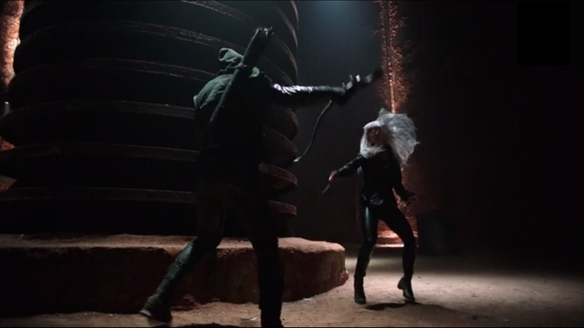 Файл:Arrow fights China White.png