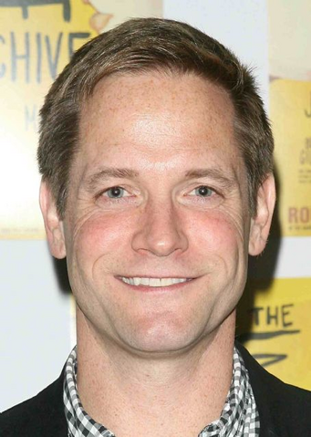 File:Matt Letscher.png