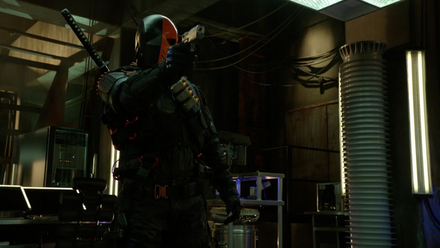 File:Deathstroke attacks Team Arrow.png