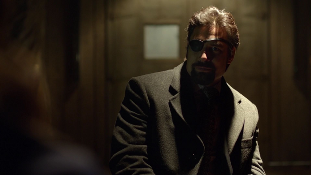 File:Slade and Thea.png
