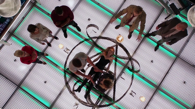 File:Team Arrow and John Constantine prepare to restore Sara Lance's soul.png