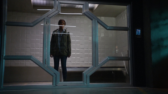 File:M'gann incarcerated.png