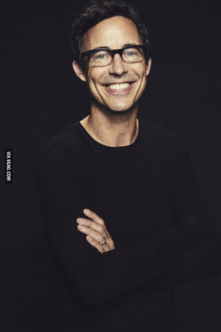 Файл:Tom-Cavanagh.jpg